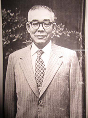 伊原良平氏